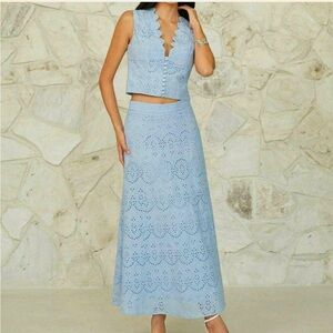 Commense scalloped neck line button-front Eyelet crop top set